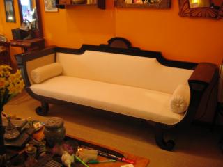 Art deco couch.